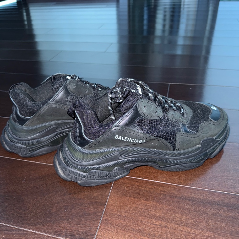 Balenciaga Triple S Men’s sneakers Sz. 45 Good condition. No box available - Picture 3 of 6